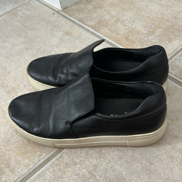 J/Slides NYC Women's White & Black Leather Platform Loafers Slip-On Shoes 7 - Picture 2 of 8